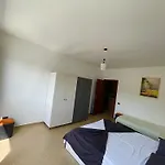 Kloi Luxe Appart-Hotel